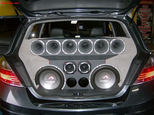 Vectra_gt
Kal�_World_Sound_-__D._Caxias_Rj