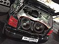 Golf, carro demo da marca Gladen - amplificadores no teto
